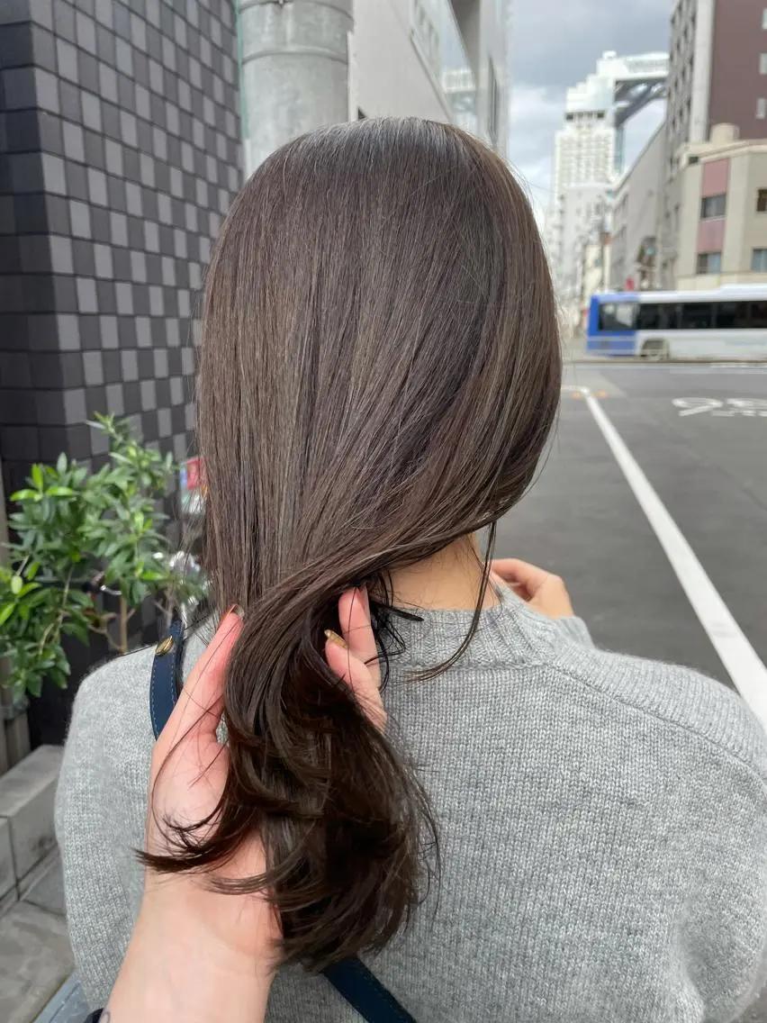 ミディアム カラー やまさきえりこ ニュアンスパーマのヘアスタイル