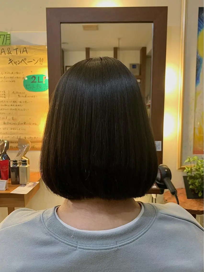 ショート 縮毛矯正 希優/ケアカラー /ハイトーンカラーのヘアスタイル