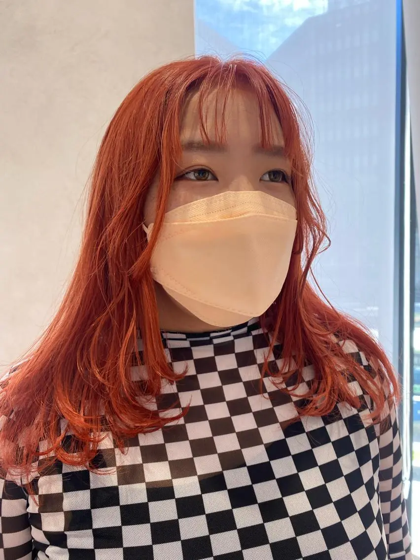 セミロング カラー レイヤーカット 増井 彩乃のヘアスタイル