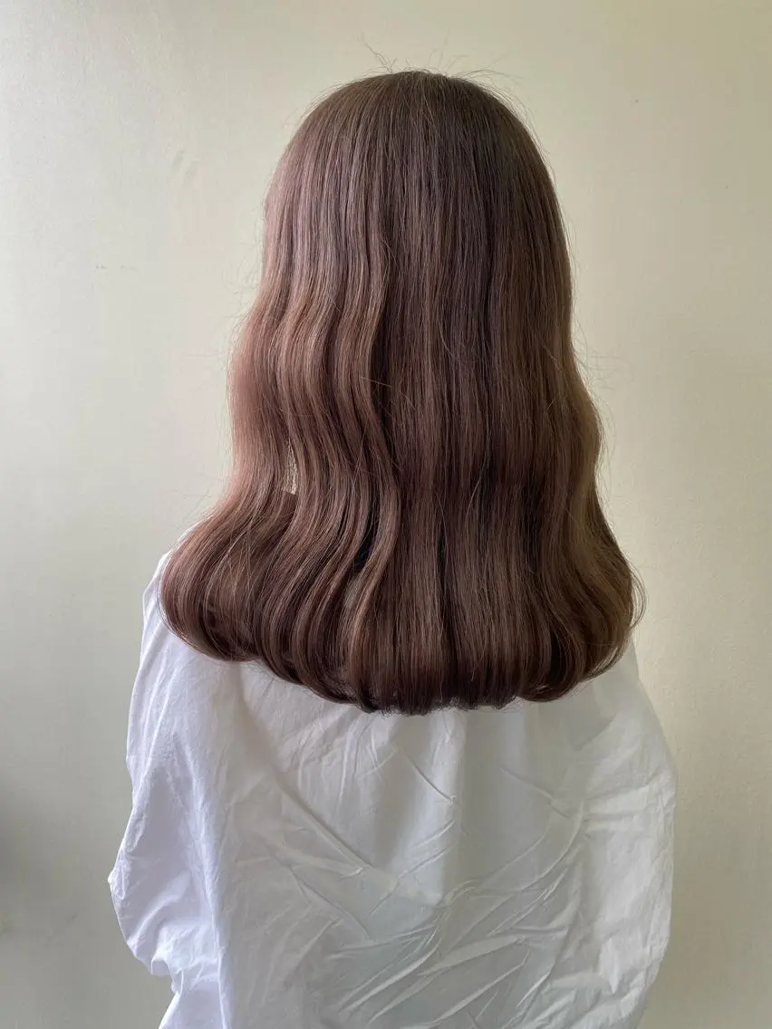セミロング レイヤーカット 🇰🇷SAYAのヘアスタイル