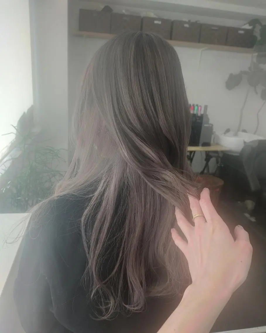 ロング カラー RU RIのヘアスタイル