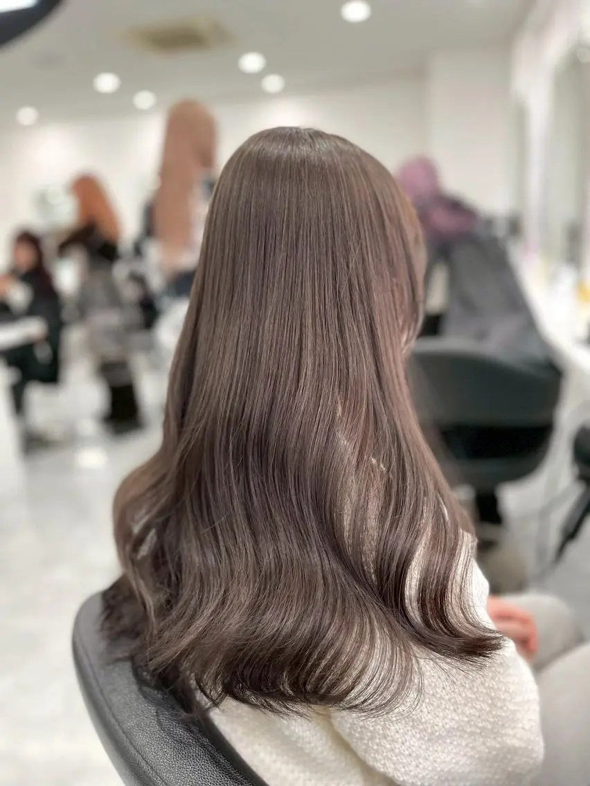 カラー 札幌/カラーモデル 🥣トレンドカラーのヘアスタイル