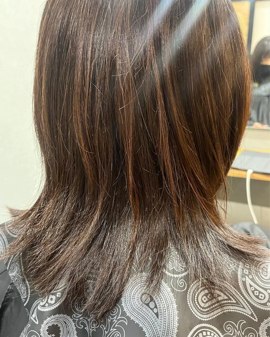 ミディアム カラー パーマ ヘアアレンジ メンズ キッズ ネイル マツエク・マツパ アイブロウ メンズブリーチ メンズハイライト メンズインナーカラー メンズ韓国風 ブリーチ 久木原 ゆりのヘアスタイル