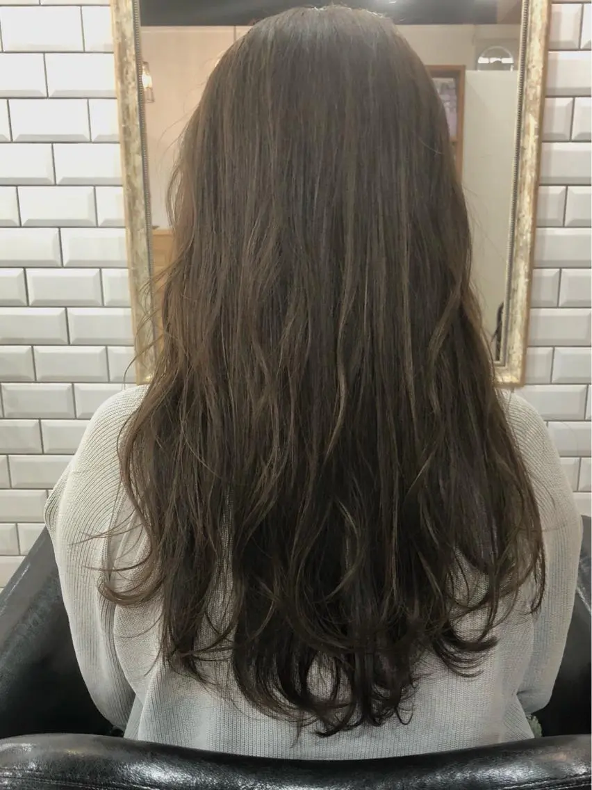 ロング カラー 橋本 敬介のヘアスタイル