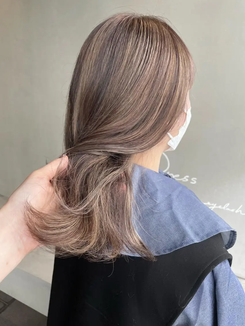 ロング カラー ヘアカラー トリートメント ハイトーンカラー♡ yuのヘアスタイル