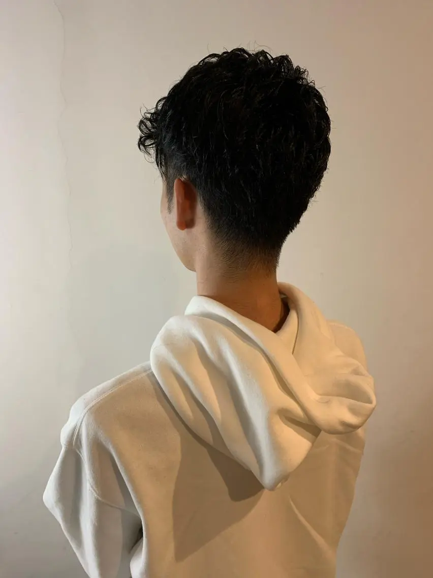 ミディアム パーマ メンズ 田中 千恩のヘアスタイル