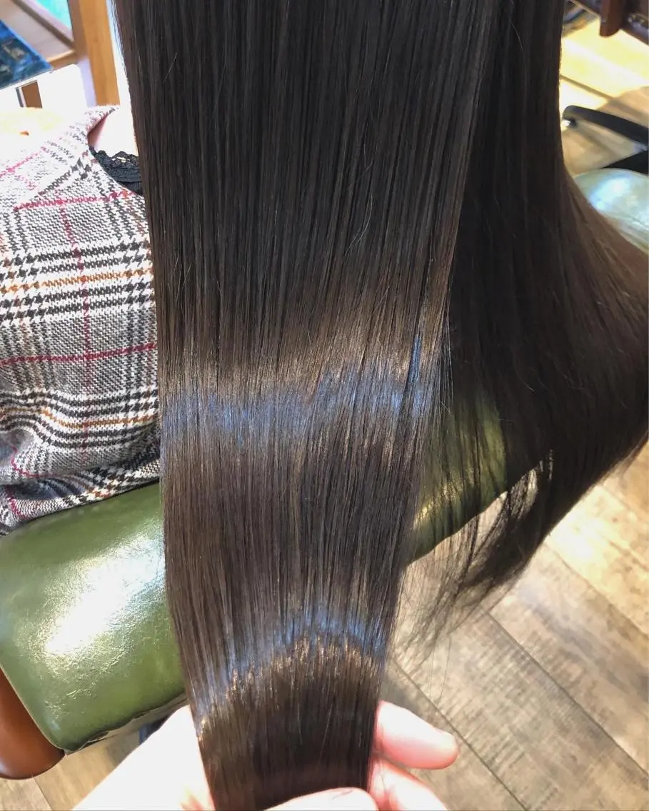 ロング カラー ヘアカラー トリートメント 佐藤 美幸のヘアスタイル