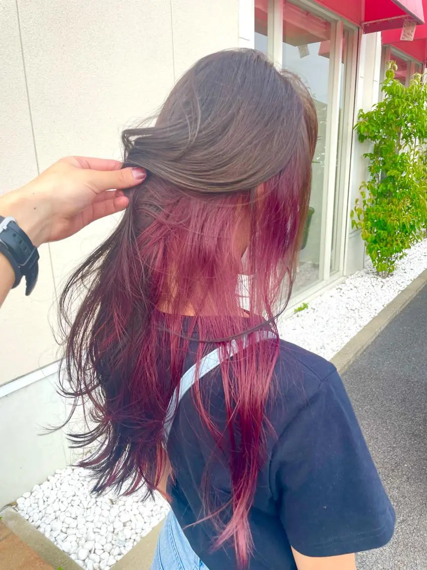 ロング カラー カット ヘアカラー トリートメント ダメージレスブリーチ HIROSHIのヘアスタイル