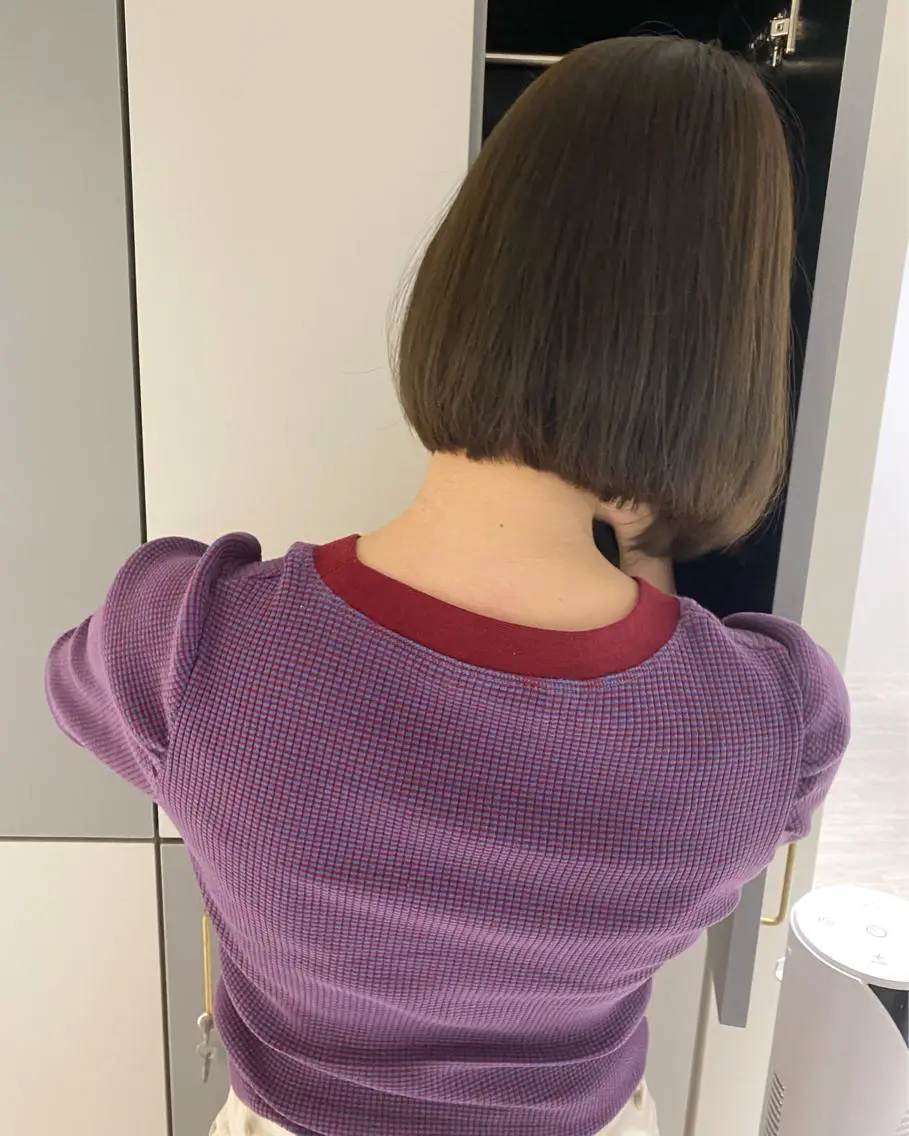 ショート カラー グレージュ ボブ 髪質改善 LOVESTOIKE 堂本のヘアスタイル