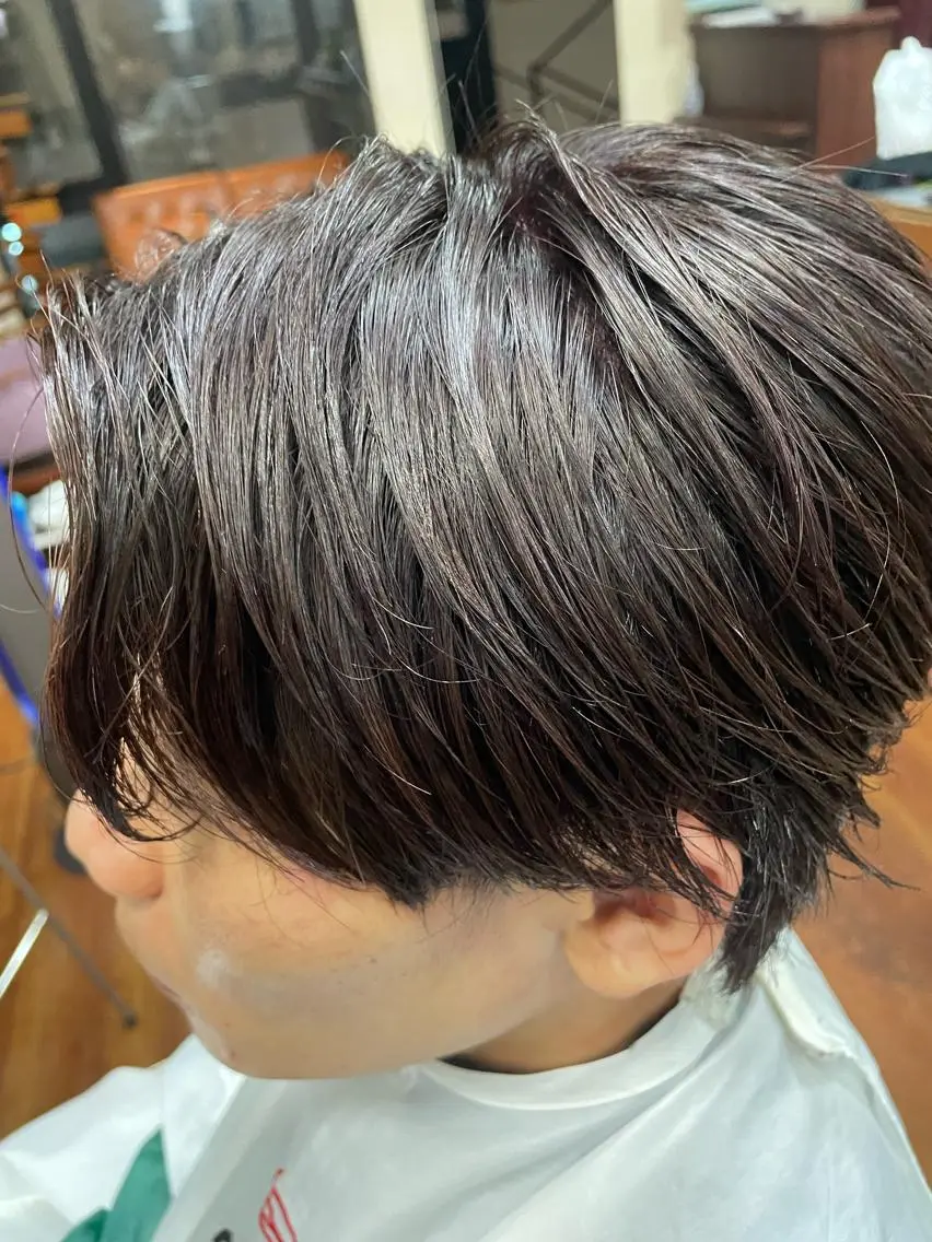 ショート カラー メンズ メンズブリーチ ブリーチ ブリーチなしカラー レッドカラー 浅岡 昭汰のヘアスタイル