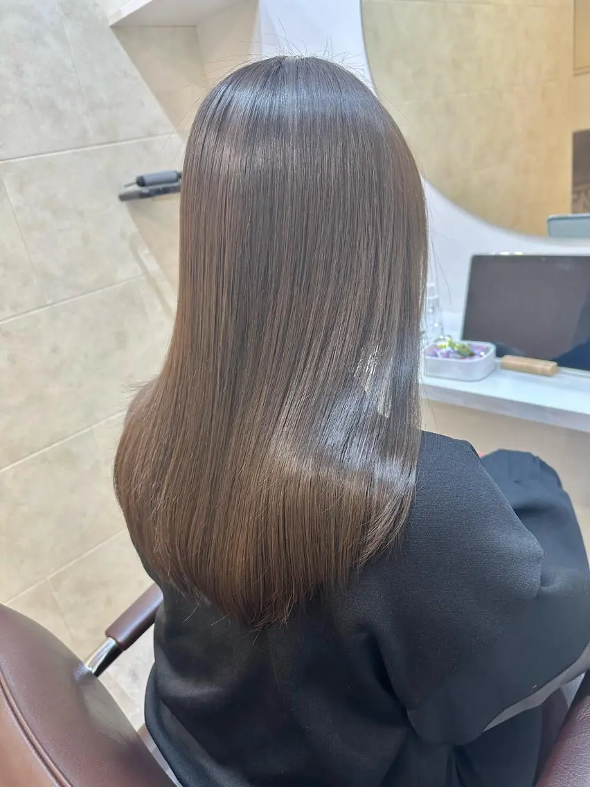 セミロング ✂︎艶髪特化✂︎ 北千住 竹ヶ原健司のヘアスタイル