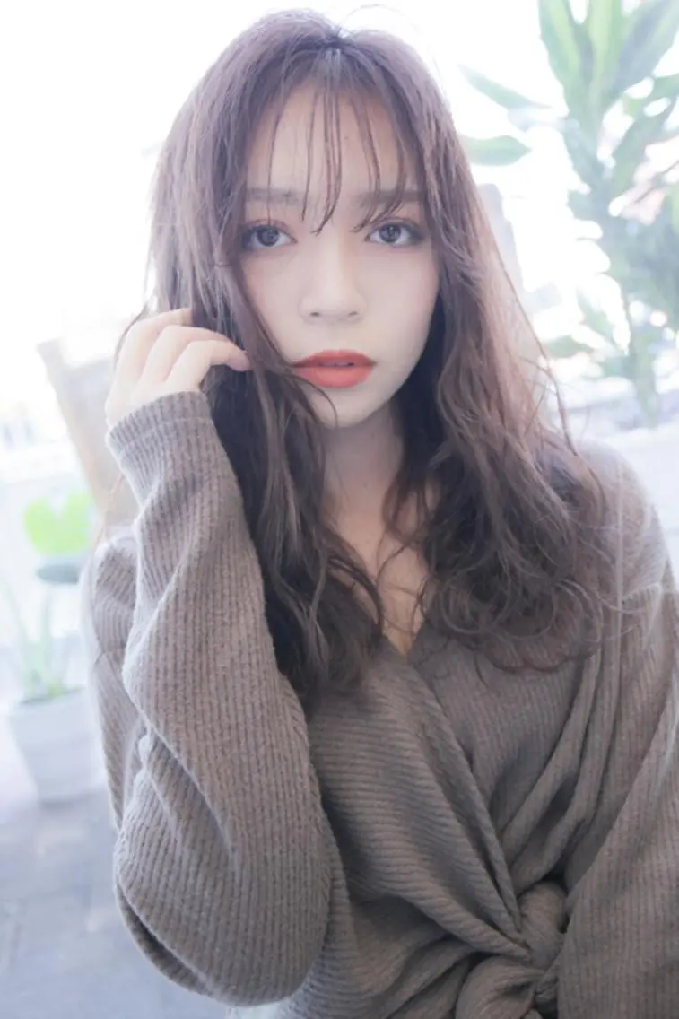 ミディアム Loob.TOKYO MIYA🌈のヘアスタイル