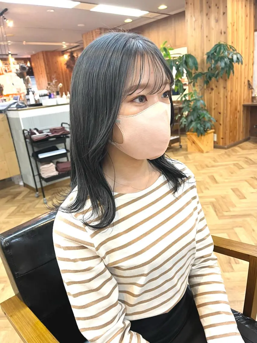 セミロング カラー ブリーチ 透明感カラー ブリーチなしカラー ena/ブリーチなし 透明感・レイヤー🎀のヘアスタイル