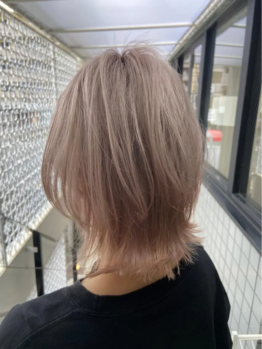 ミディアム カラー ショートショートボブ うるはのヘアスタイル