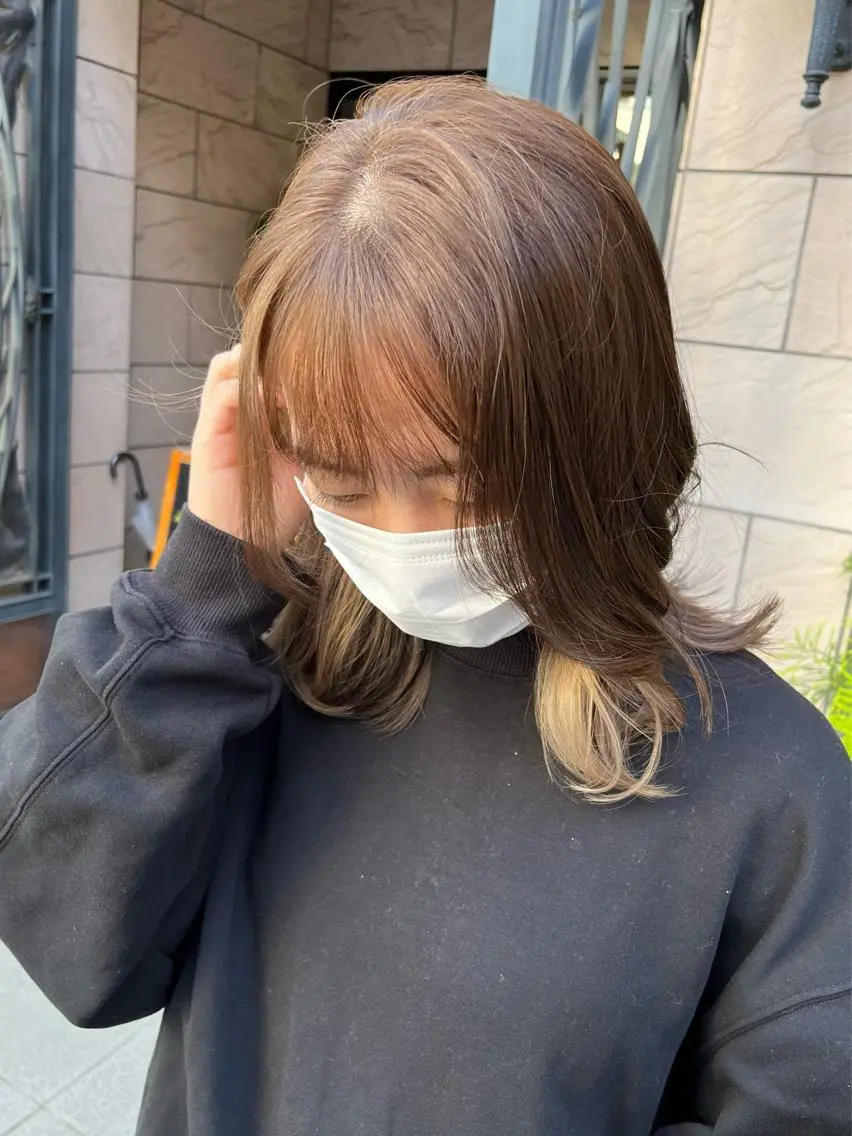 ショート カラー アッシュ ベージュカラー 透明感カラー インナーカラー ホワイトベージュ ヘアカラー SHIAN 八王子👼鬼塚さやかのヘアスタイル