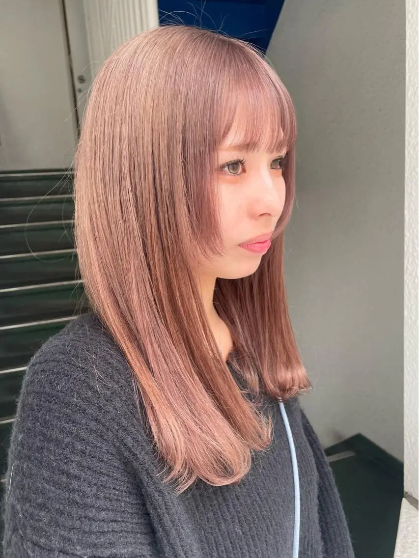 セミロング カラー パーマ ヘアアレンジ メンズ メンズバレイヤージュ メンズブリーチ センターパート フェードカット メンズハイライト ハイトーン/レイヤー 🌸さくらのヘアスタイル