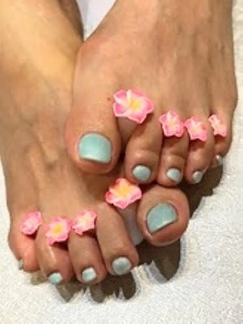 ネイル フットネイル RIZE NAILのネイルデザイン