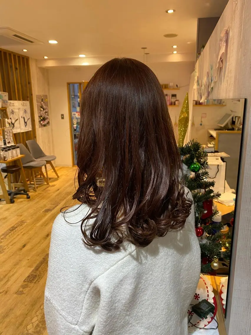 セミロング カラー イルミナカラー ピンクカラー カット ヘアカラー トリートメント Kazu .Kのヘアスタイル