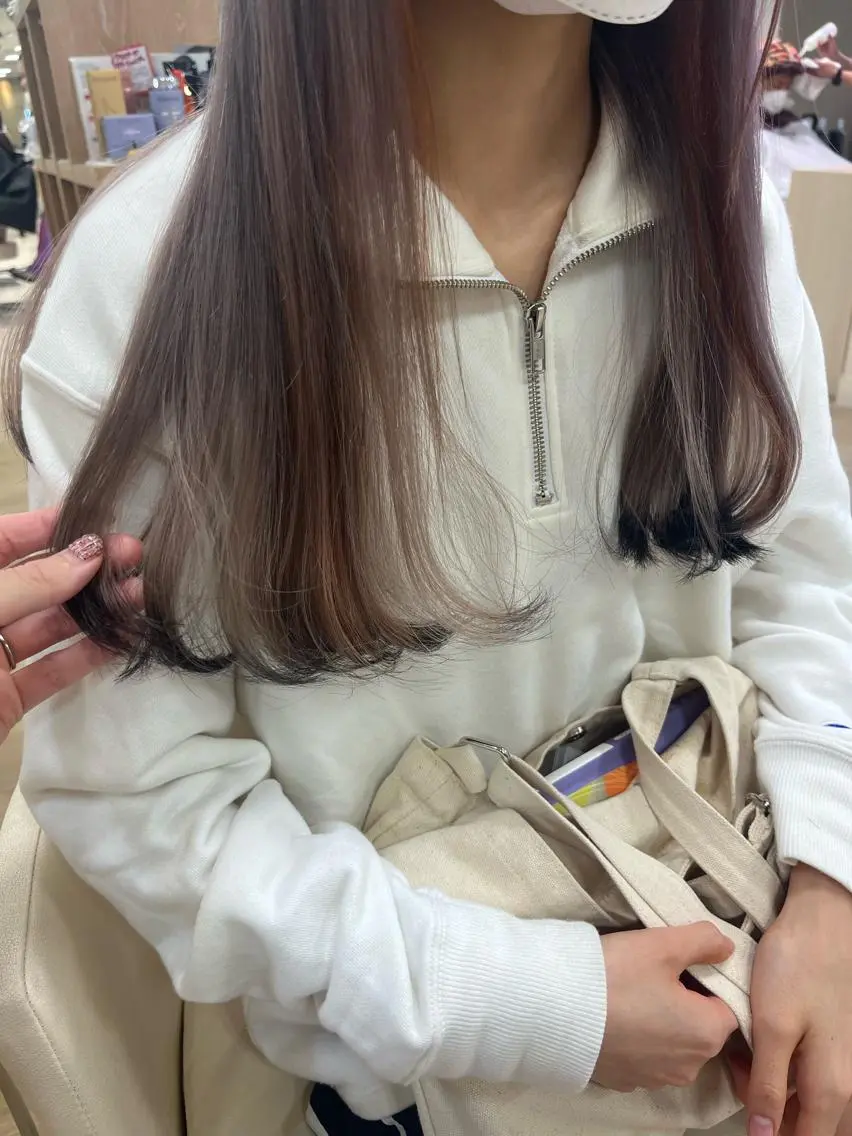 ロング カラー 暖色/ブリーチカラー 🎀 M i k uのヘアスタイル
