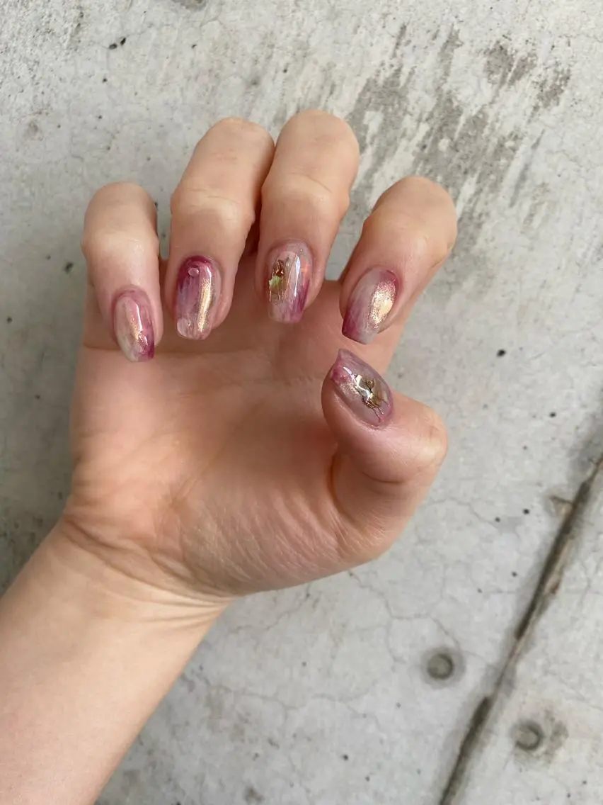 ネイル 持ち込み ニュアンスネイル Charme. NOBUKOのネイルデザイン