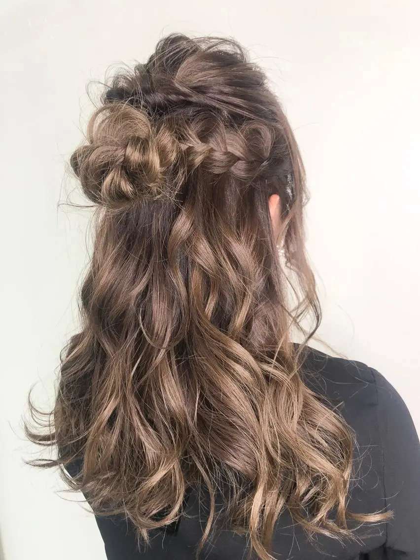 ロング ヘアアレンジ 🎊ルービック 京橋店💛のヘアスタイル