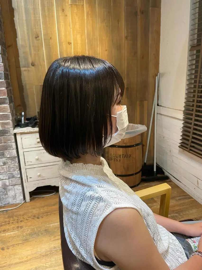 ショート ショートボブ ボブ ショートヘア 黒岩 明日美のヘアスタイル