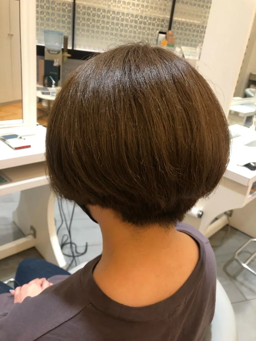 ショート 阪上 沙織のヘアスタイル