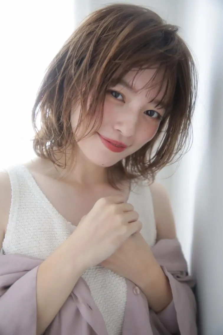 ミディアム カラー レイヤーカット✂️ 横浜No1♡下鳥翔子のヘアスタイル