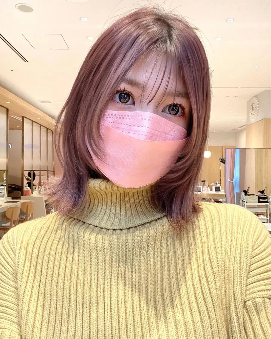 ミディアム カラー パーマ ヘアアレンジ 切りっぱなしボブ アディクシーカラー ブリーチ 透明感カラー イルミナカラー 小野寺瑞希 /最小顔カットのヘアスタイル