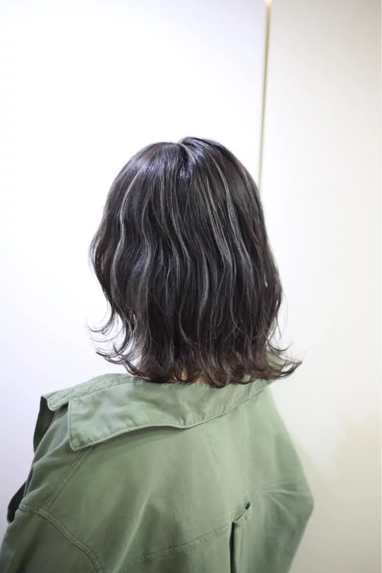 ミディアム カラー ヘアアレンジ 🤍ムラ修正ブリーチ 🤍原宿/YUUのヘアスタイル