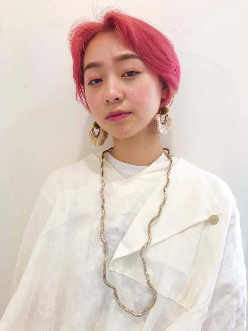 ショート カラー ハンサムショート デザインカラー ショートヘア カット ヘアカラー トリートメント 村上雅人 ナチュラルモードのヘアスタイル