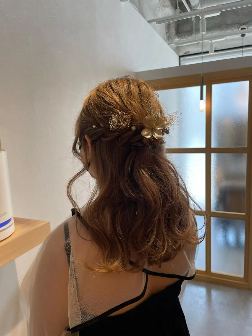 ヘアアレンジ ハーフアップ 卒業式のヘアスタイル kana .のヘアスタイル