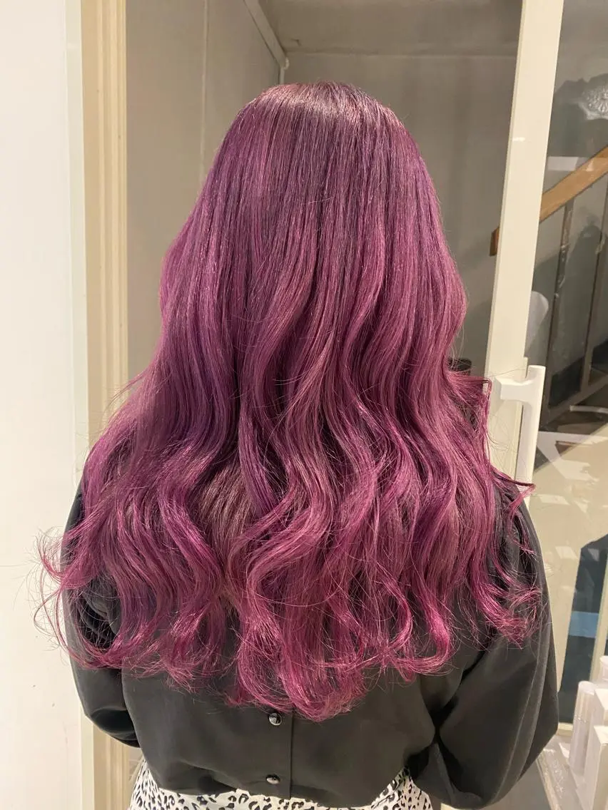 ロング 🌈評価No.1🌈 艶髪カラー❌エクステのヘアスタイル