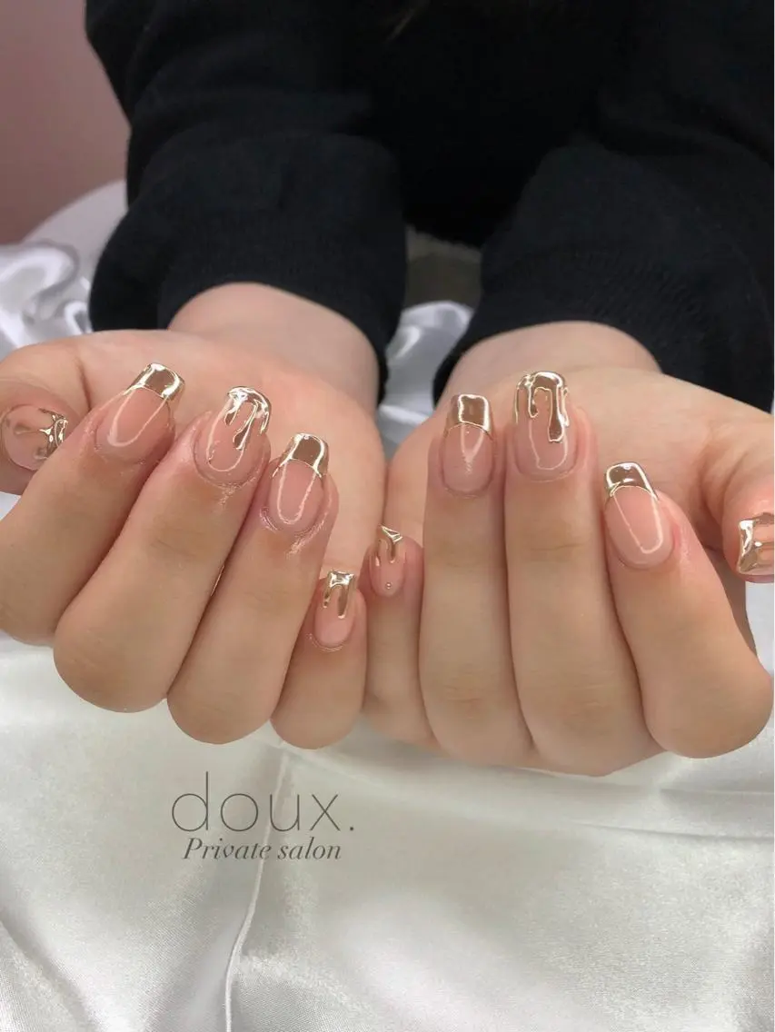 ネイル アートネイル キラキラネイル ミラーネイル doux. nailのネイルデザイン