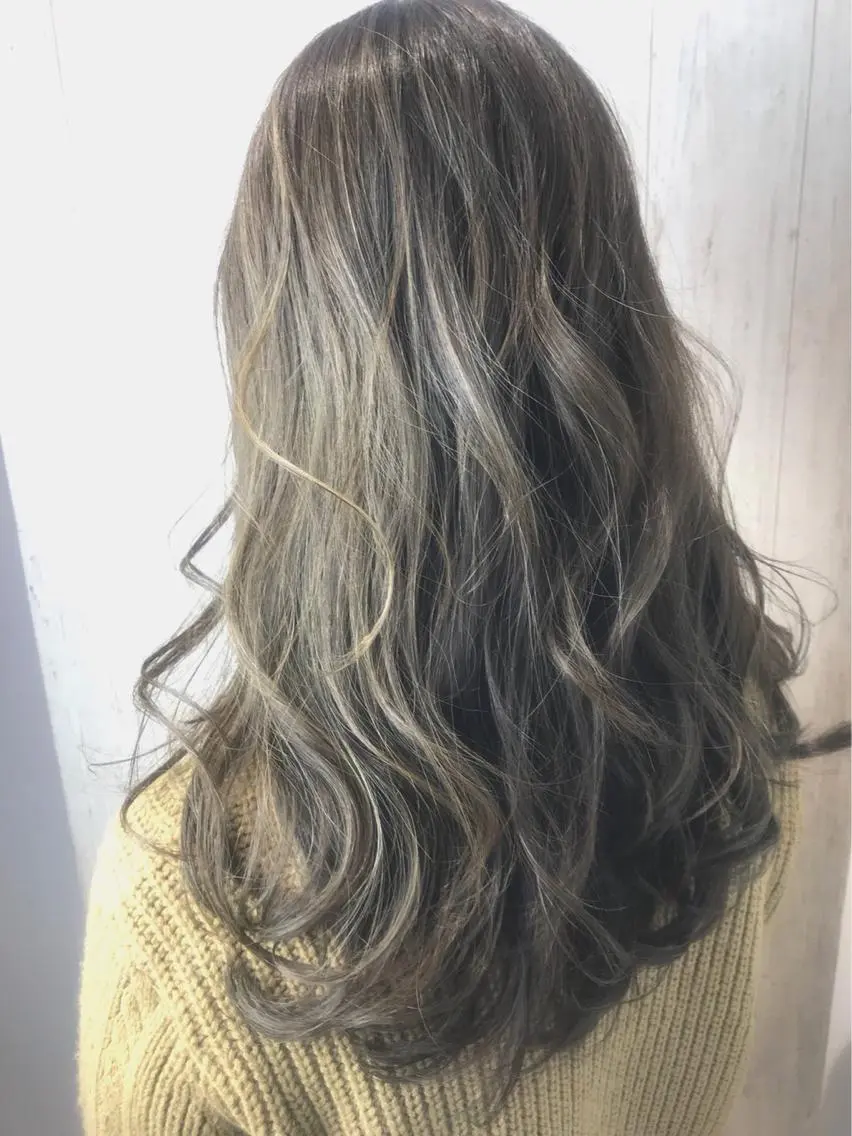 ロング カラー カット ヘアカラー トリートメント 🎊ルービック 京橋店💛のヘアスタイル