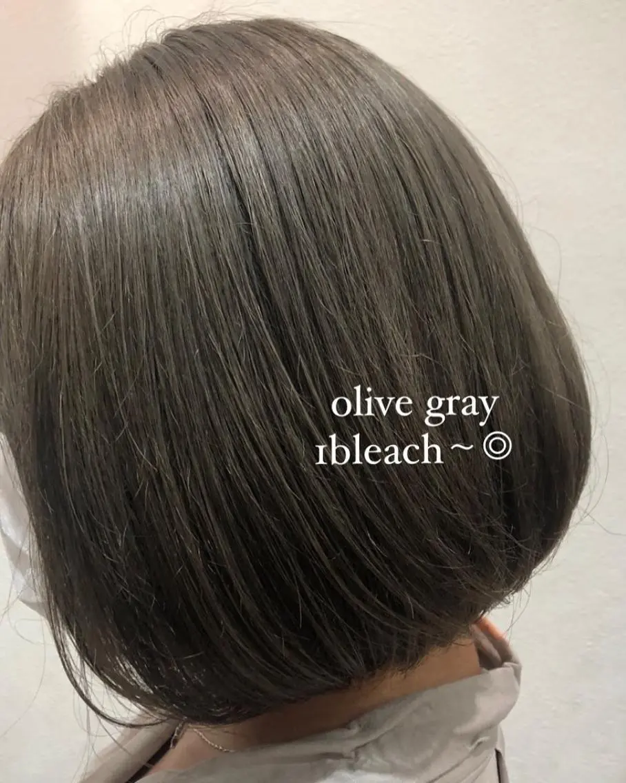 ショート カラー 透明感カラー ダブルカラー グレージュ ハイライトカラー インナーカラー justbeauty CiNQのヘアスタイル