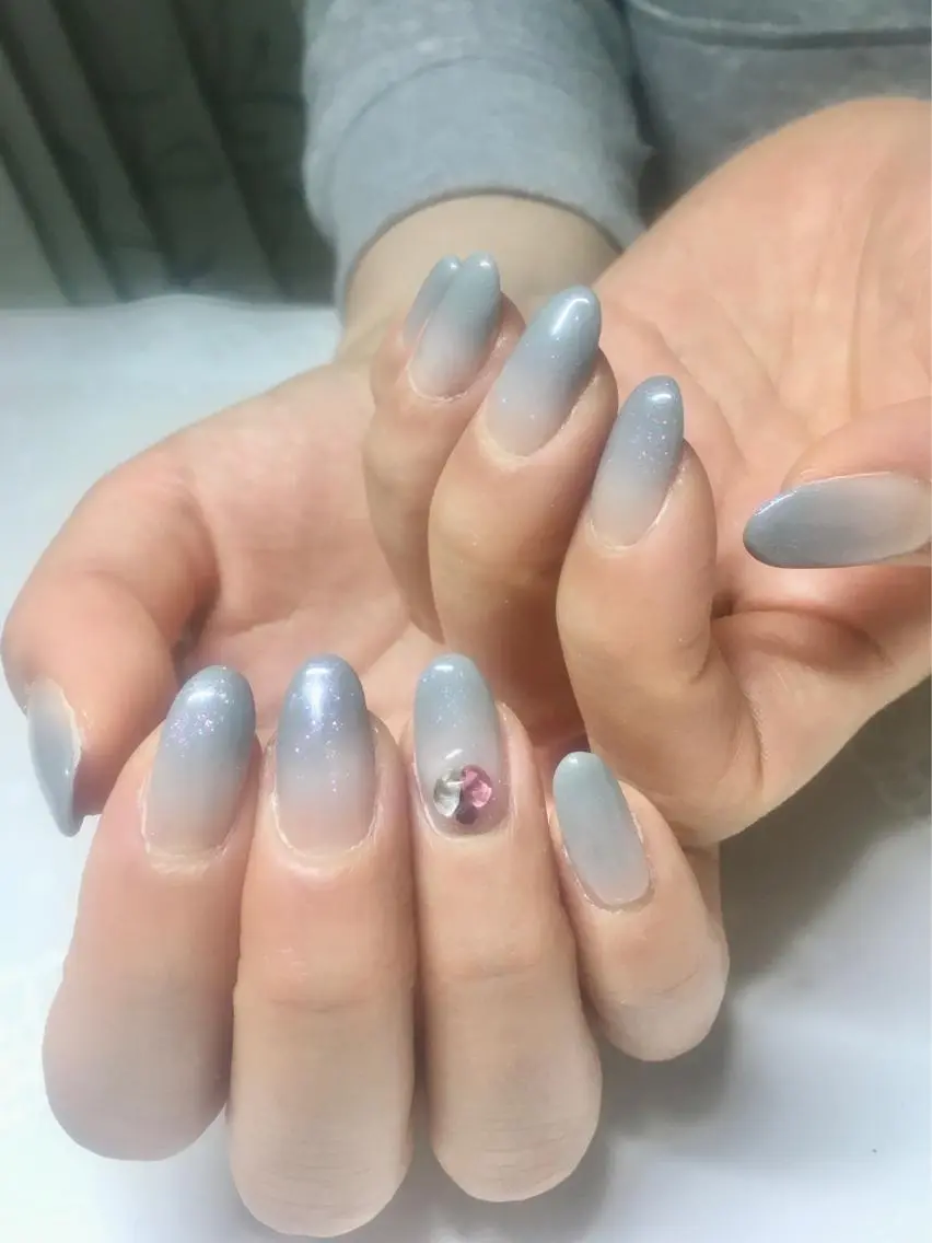 ネイル 新宿ネイルサロン ジェミディローサのネイルデザイン