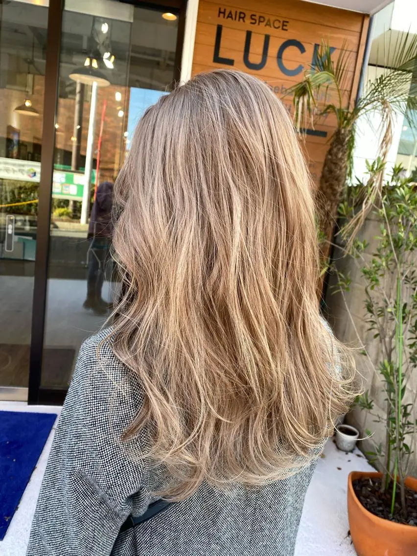 カラー 馬場 涼平のヘアスタイル