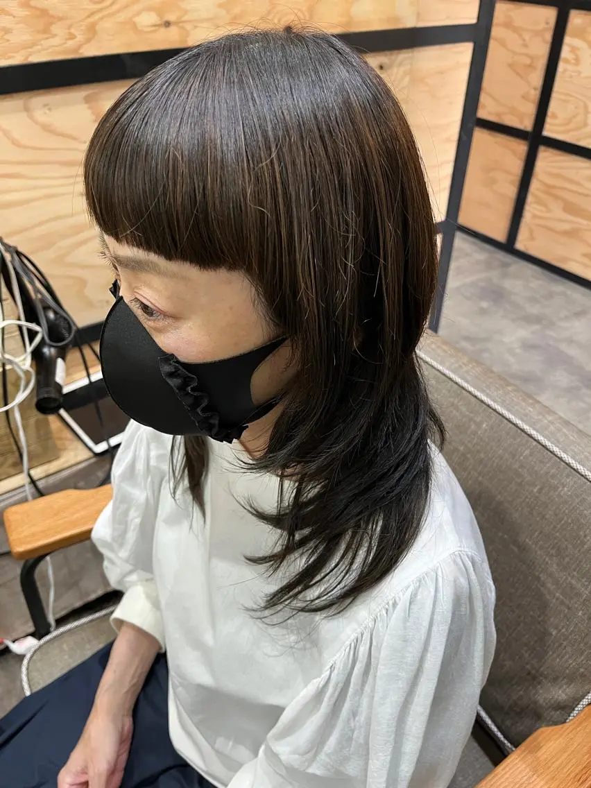 セミロング パーマ ヘアアレンジ メンズ キッズ マツエク・マツパ アイブロウ メンズウルフカット ウルフカット 久木原 ゆりのヘアスタイル