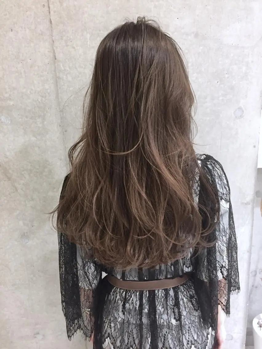 ロング カラー ロングレイヤー ブリーチ ケアブリーチ デザインカラー ダブルカラー カット パーマ 髪質改善shoma mikiのヘアスタイル