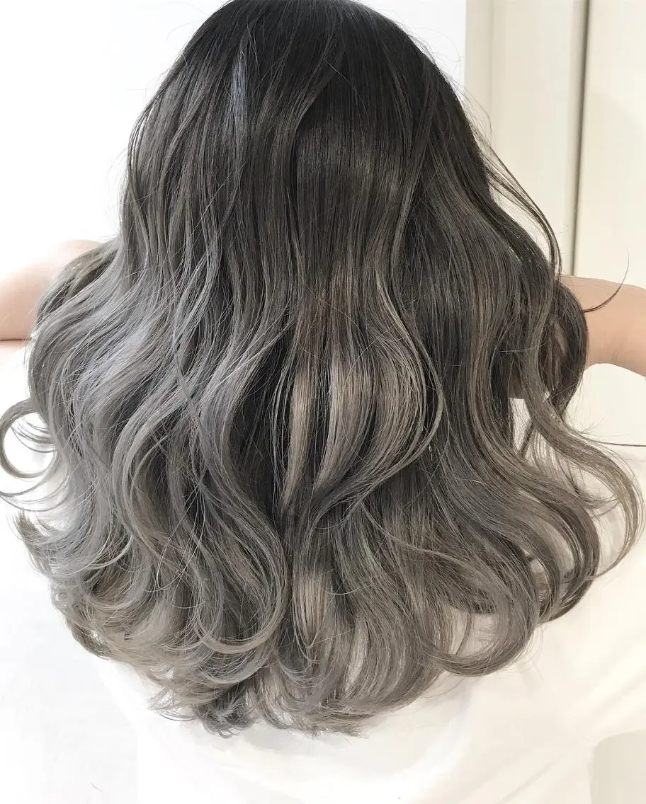 ロング カラー ヘアアレンジ 似合わせ×レイヤー× 髪質改善×t.yのヘアスタイル
