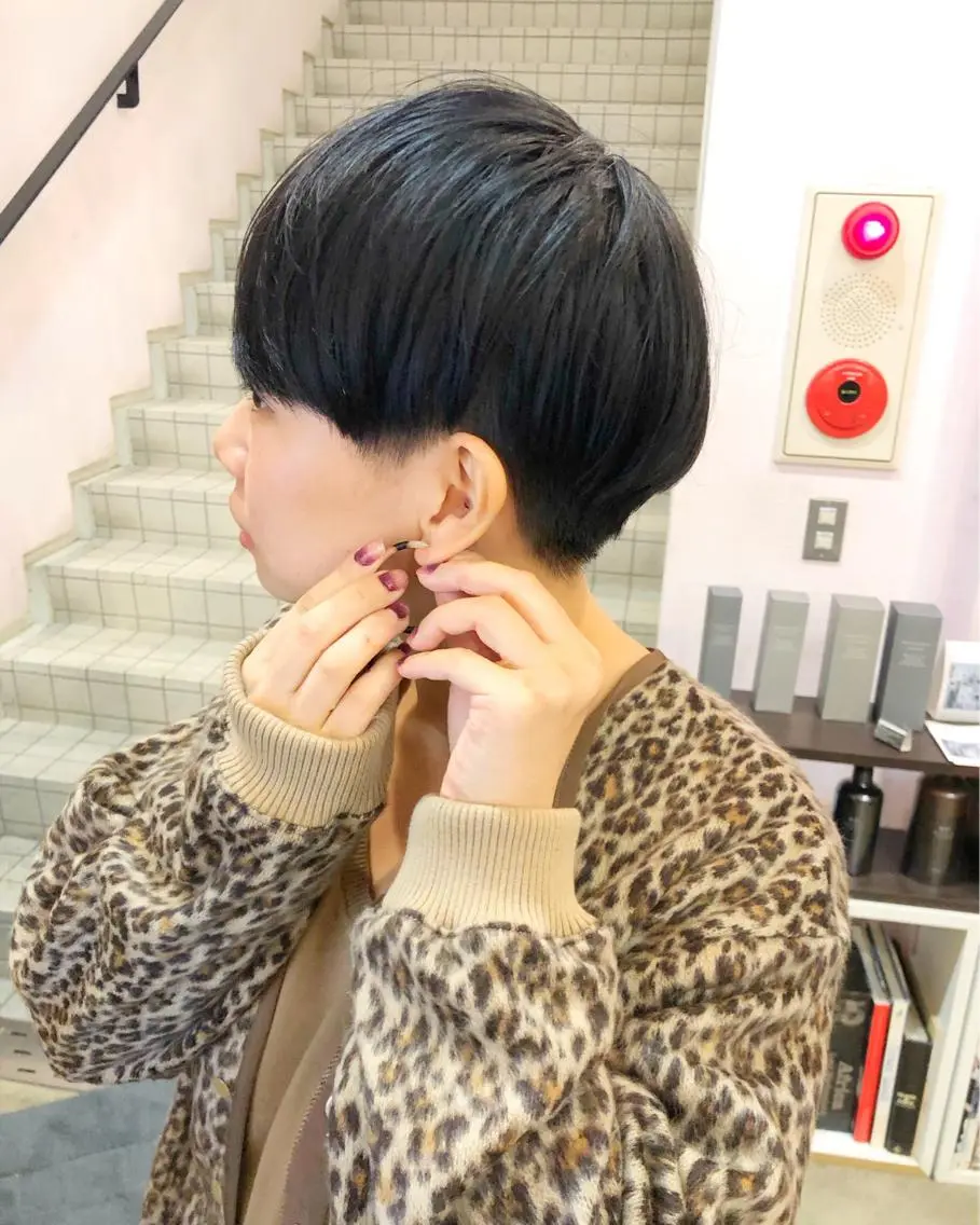 ショート カット すきバサミを使わない カット✂️✨郡司泰之のヘアスタイル
