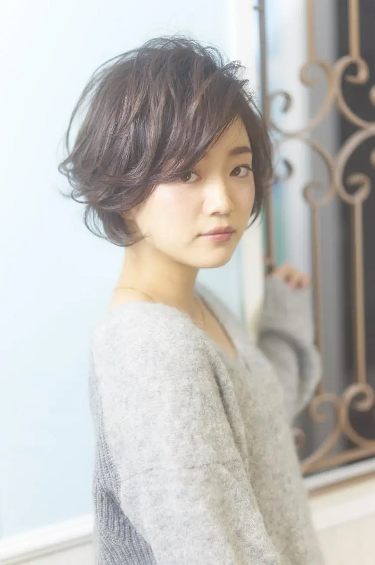 ショート カラー 🐱higajo🐱 比嘉門(ヒガジョウ)のヘアスタイル