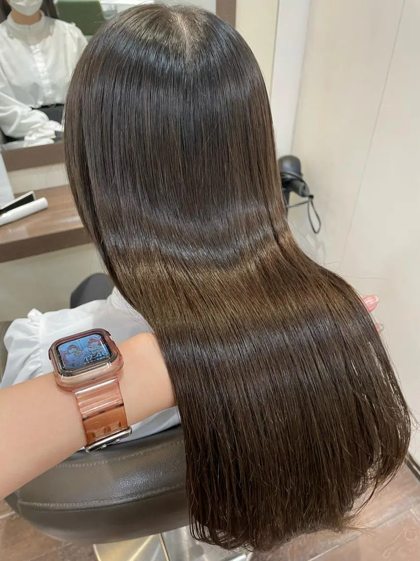 ロング 髪質改善 トリートメント aya/小顔レイヤー /柔らかカラーのヘアスタイル
