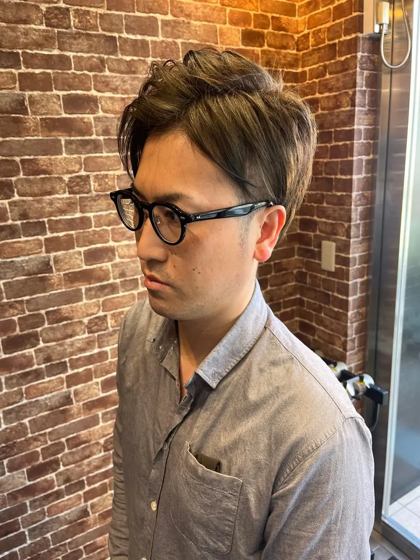 ショート カラー パーマ ヘアアレンジ メンズ キッズ ネイル マツエク・マツパ アイブロウ メンズハイライト メンズパーマ ブラウンカラー ケアカラー 透明感カラー 久木原 ゆりのヘアスタイル
