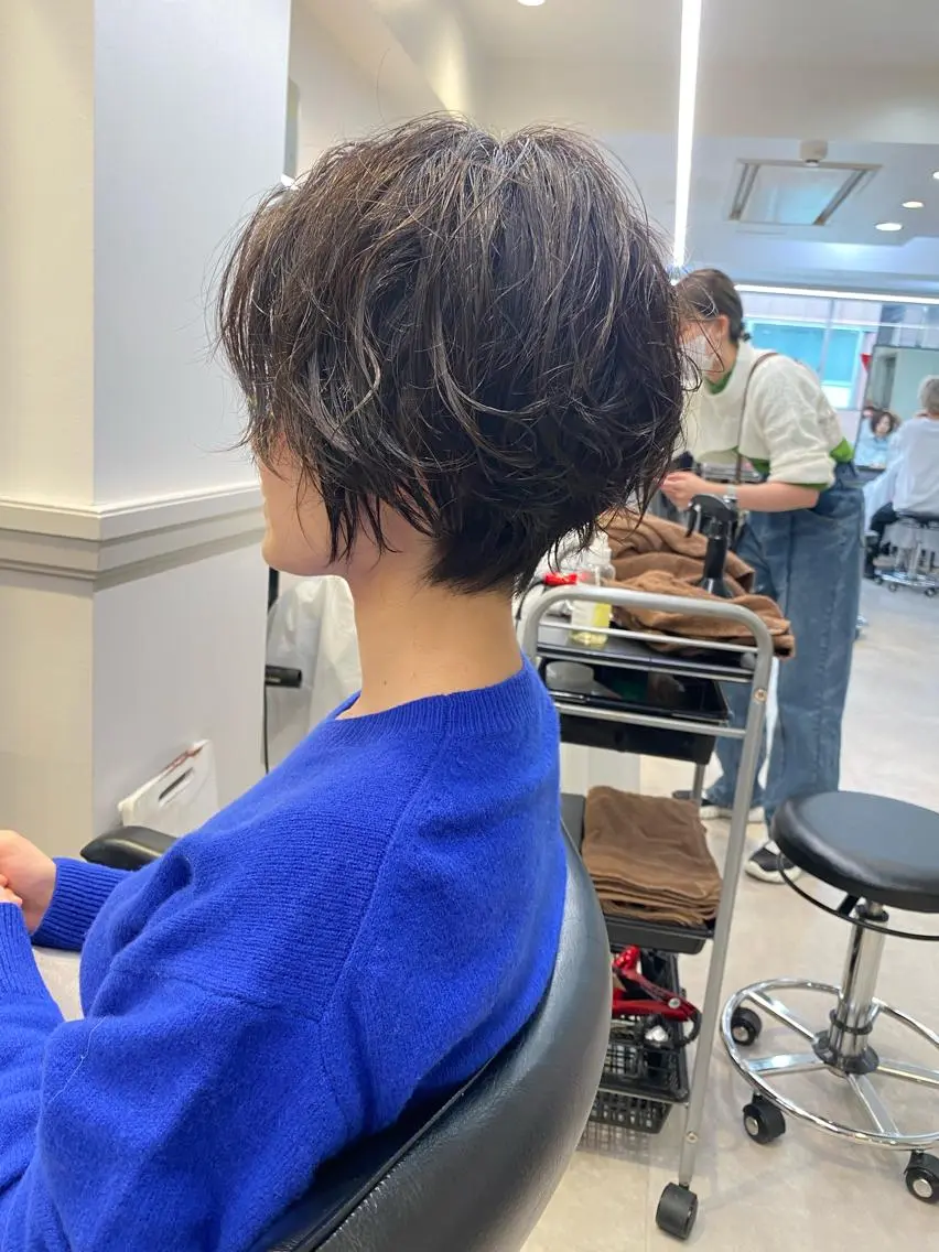 ショート パーマ カット パーマ 会田 渡夢のヘアスタイル