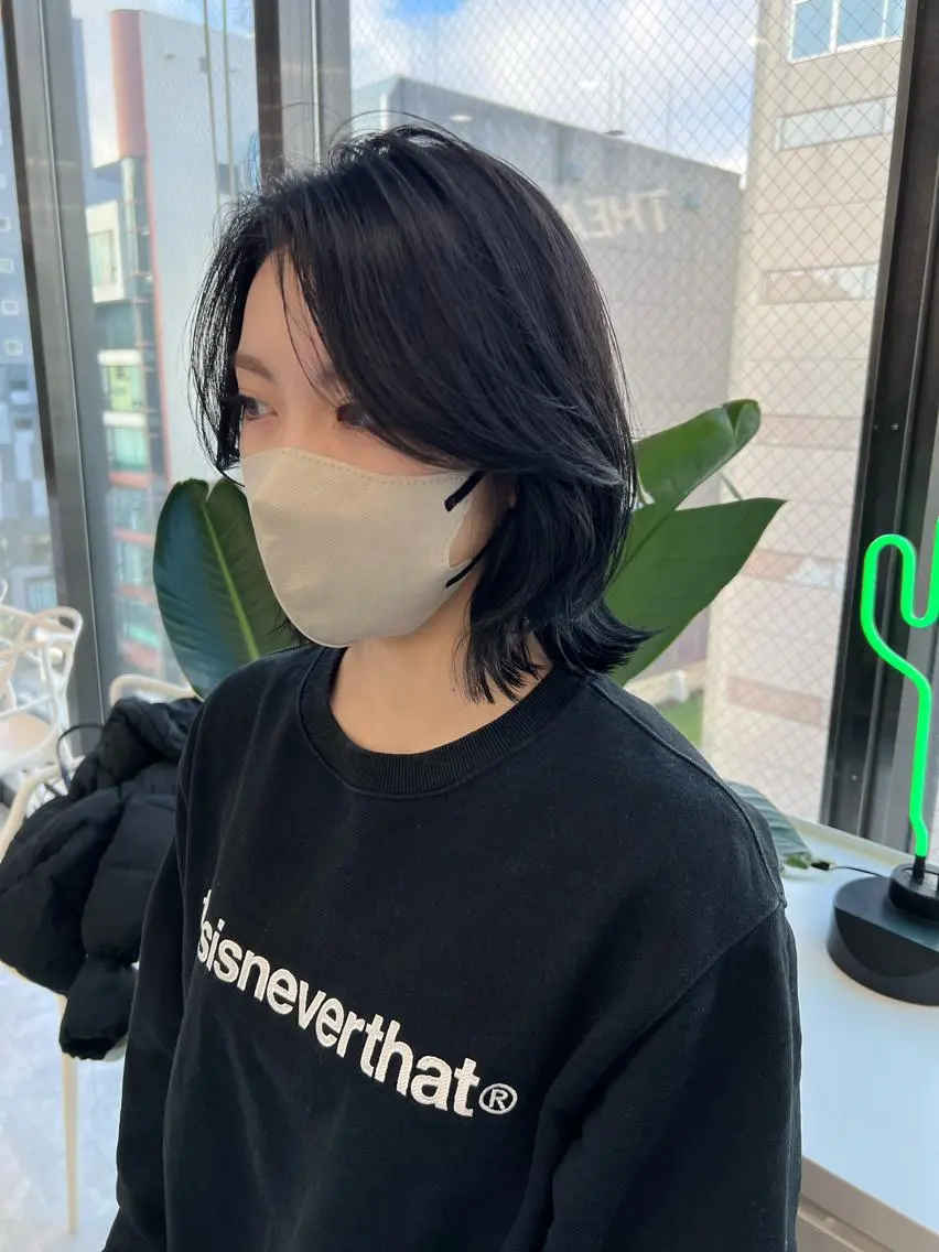ショート カラー パーマ ヘアアレンジ メンズ キッズ ネイル マツエク・マツパ アイブロウ KANAMI 🌏のヘアスタイル