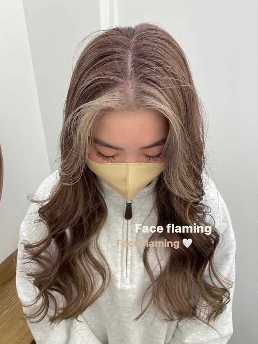 カラー ミストバング 透明感カラー フェイスフレーミング ブリーチなしWカラー /SACHIKAのヘアスタイル