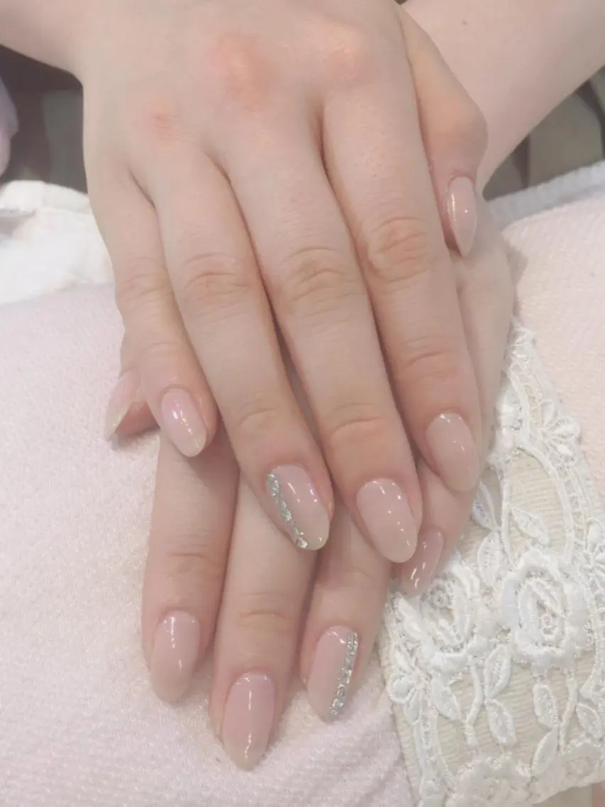 ネイル ビジューバイアクイユ ネイルズ 東中野店のネイルデザイン