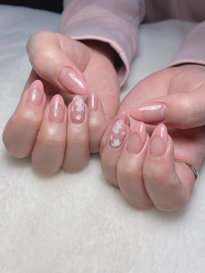 ネイル アートネイル 桜ネイル フレンチネイル kipinail 川﨑えりかのネイルデザイン